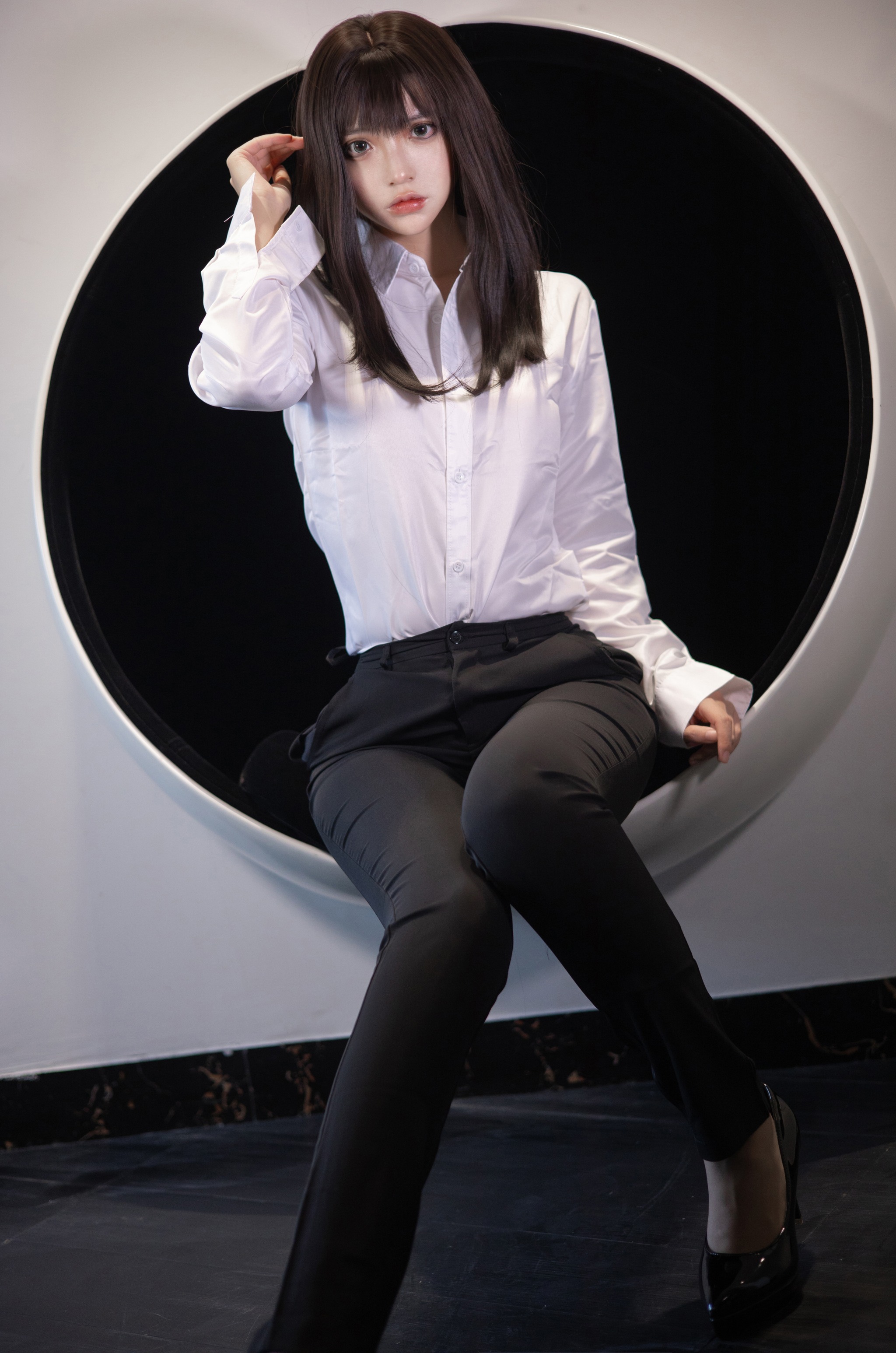 图片[1]-疯猫ss – NO.107 职业ol [40P]-XikXak